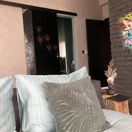 Luxury Vila Laxzuly 3 Bdr With Pool Varna
